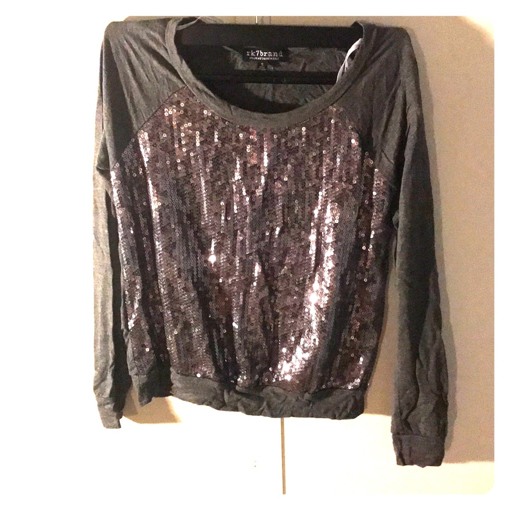 Grey top with silver sequence